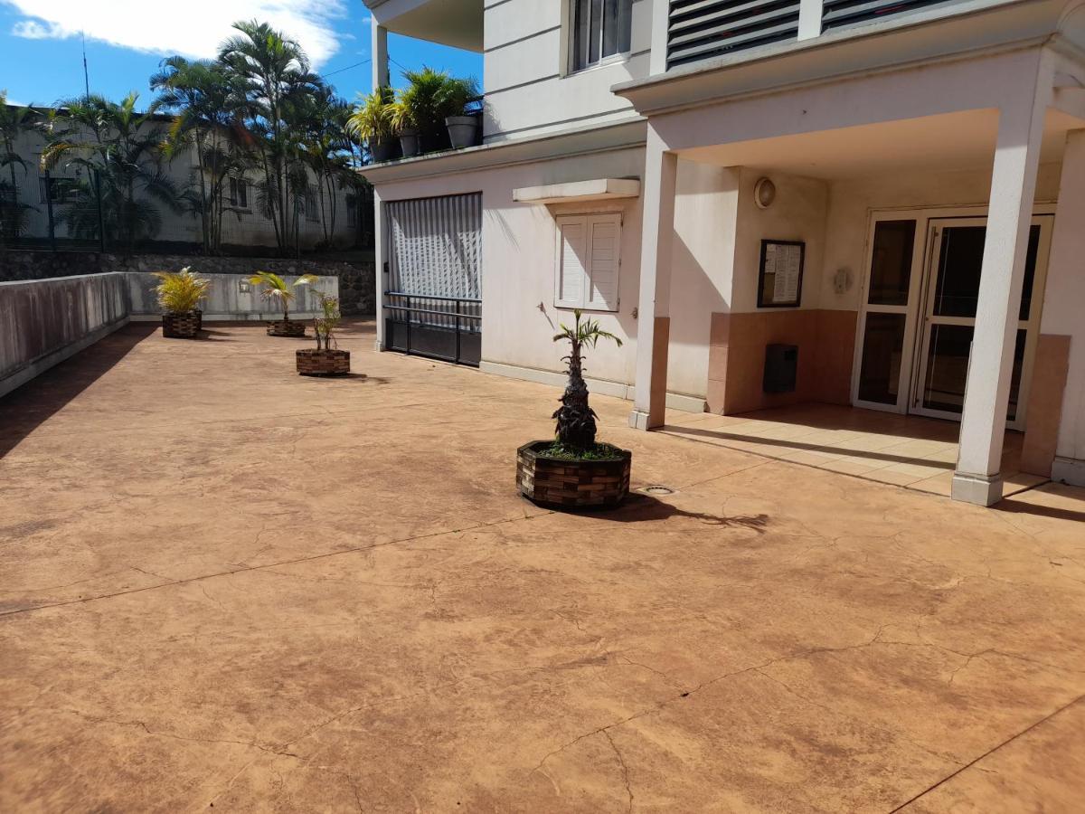 Appartement T3 Proche Aeroport Et Nordev Sainte-Clotilde Εξωτερικό φωτογραφία